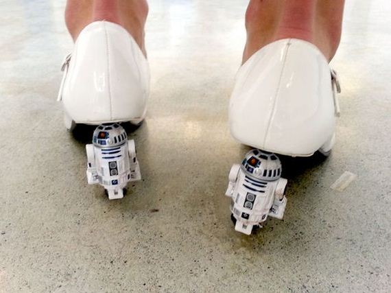 02 R2D2 heels