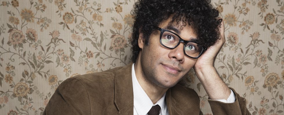 o RICHARD AYOADE facebook